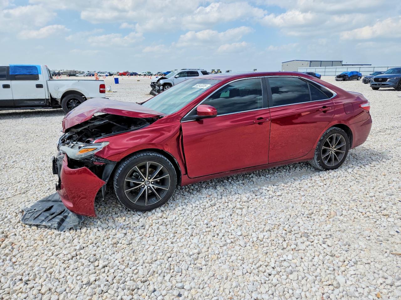 2017 Toyota Camry XSE, VIN 4T1BK1FK6HU578248 — Front end