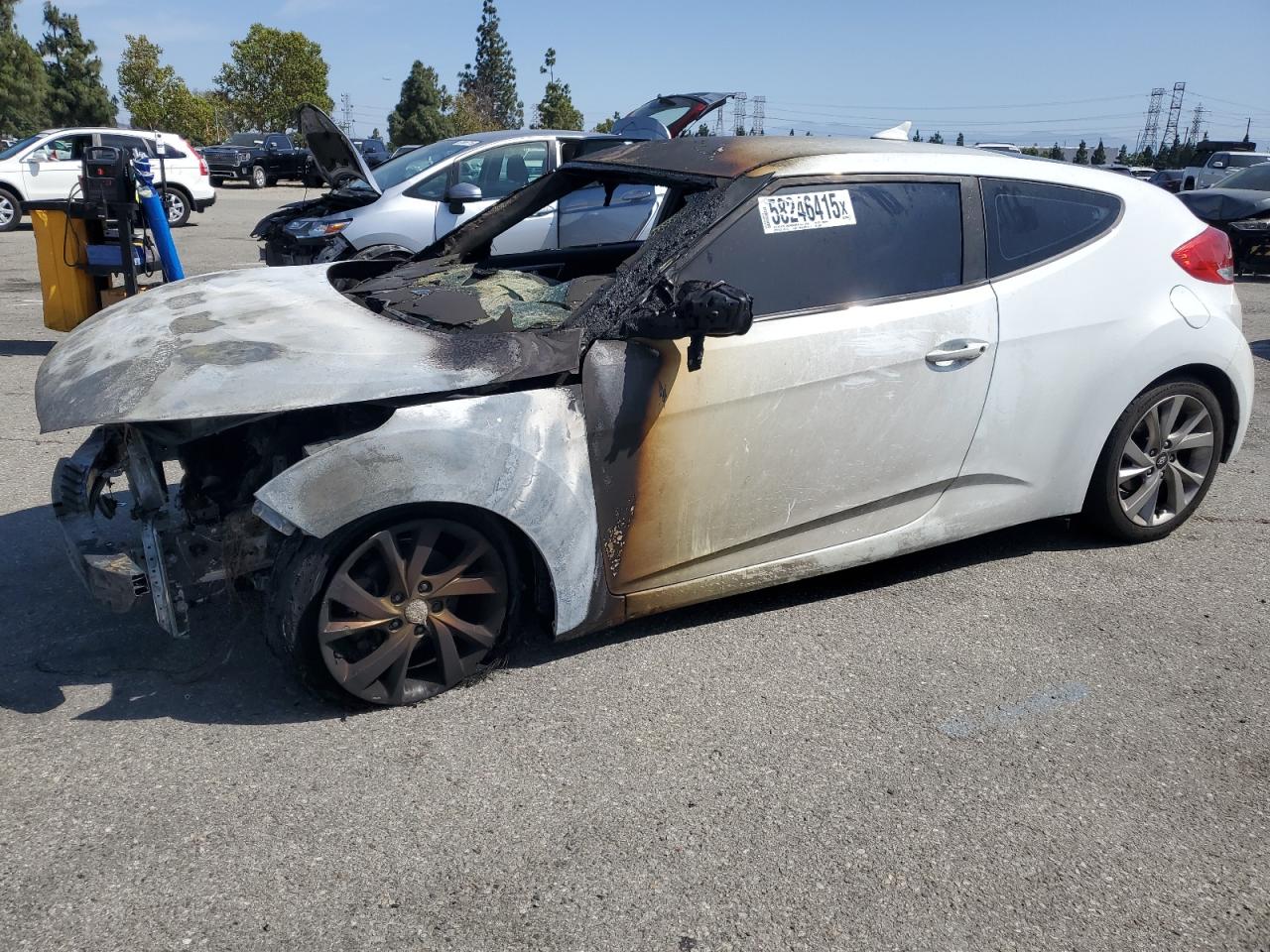 2016 Hyundai Veloster, VIN KMHTC6AD6GU298559 — Burn