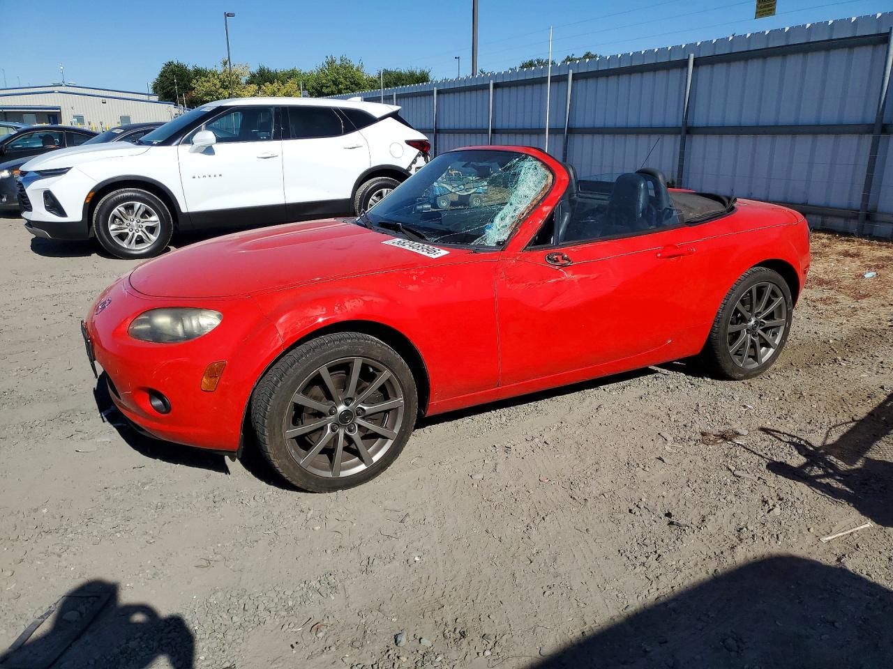 2006 Mazda MX-5 Miata Touring, VIN JM1NC25F960105182 — Roof