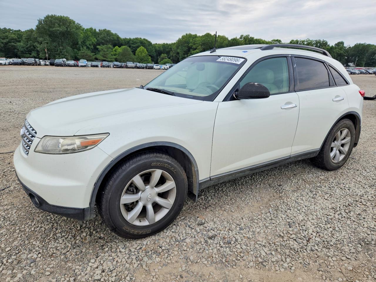 2004 Infiniti FX, VIN JNRAS08W64X214804 — Side