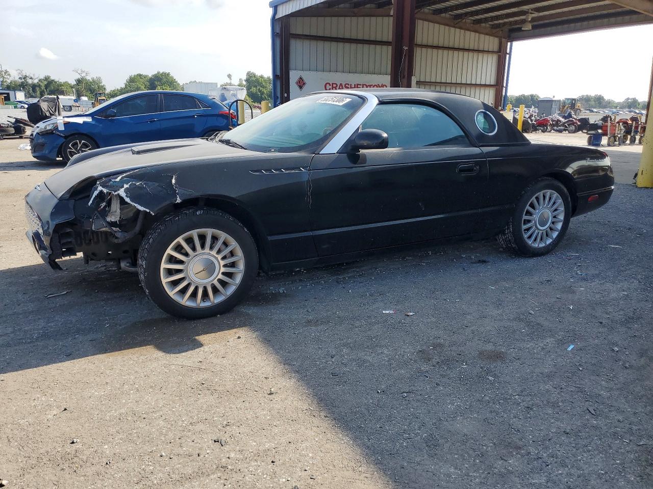 2004 Ford Thunderbird Deluxe, VIN 1FAHP60AX4Y101537 — Перед