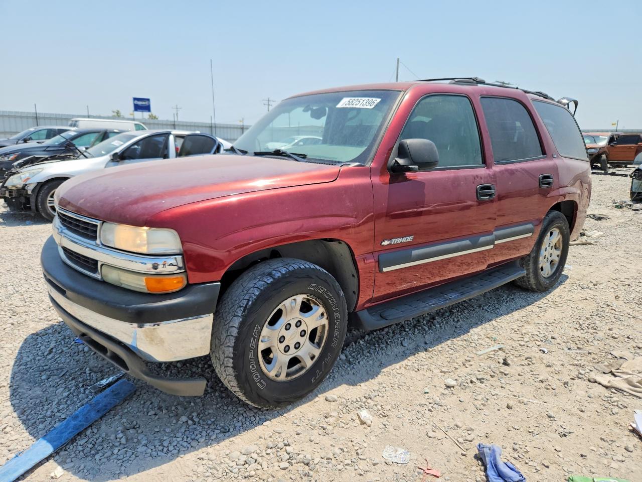 2002 Chevrolet Tahoe LS, VIN 1GNEK13Z52J333525 — Зад