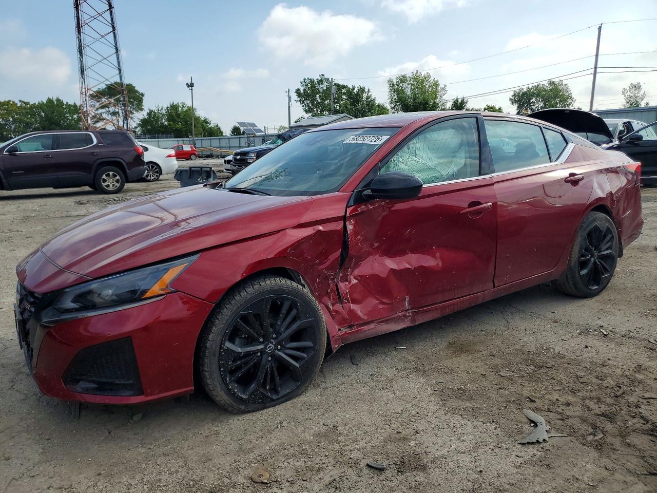 2023 Nissan Altima SR, VIN 1N4BL4CW7PN363423 — Side