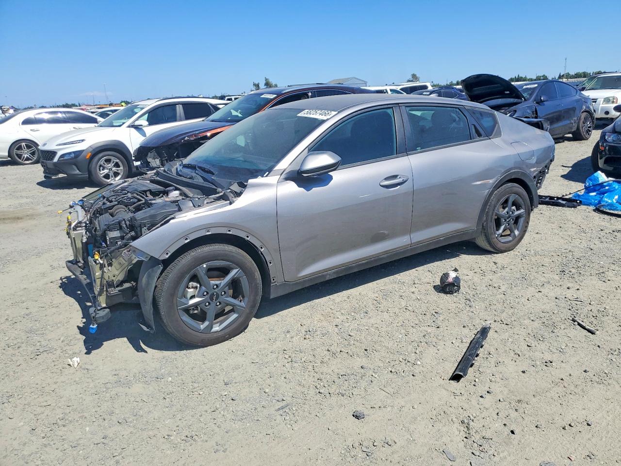 2025 Kia K4 LXS, VIN 3KPFT4DE9SE090158 — Stripped