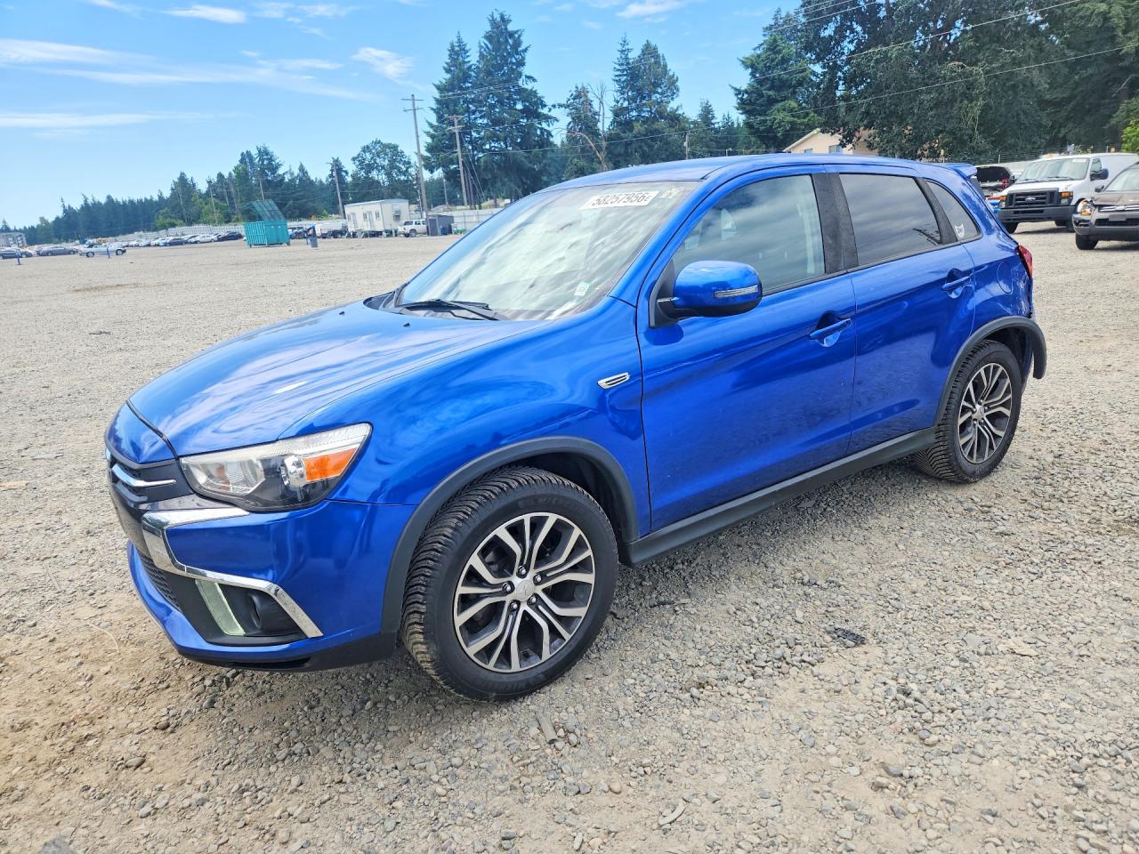 2019 Mitsubishi Outlander ES, VIN JA4AR3AU7KU002315 — Rear end