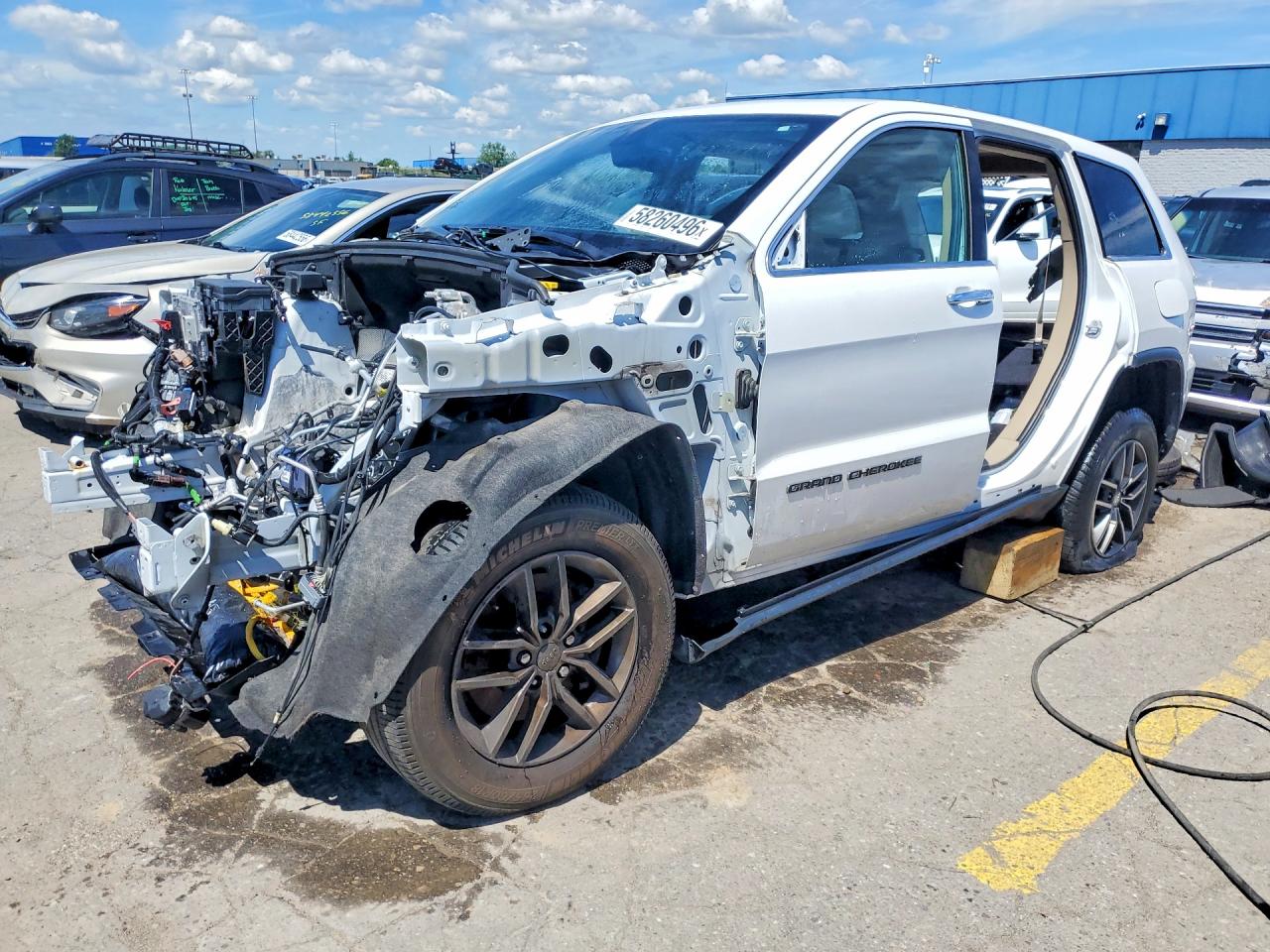 2021 Jeep Grand Cherokee Limited, VIN 1C4RJFBG4MC559587 — Stripped