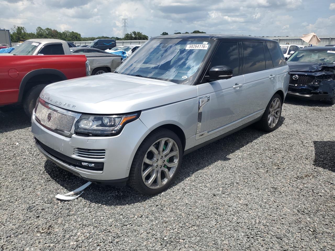 2015 Land Rover Range Rover Supercharged, VIN SALGS3TF6FA198041 — Front end