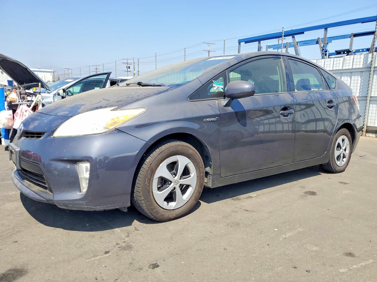 2014 Toyota Prius Four, VIN JTDKN3DU2E1740031 — Rear end