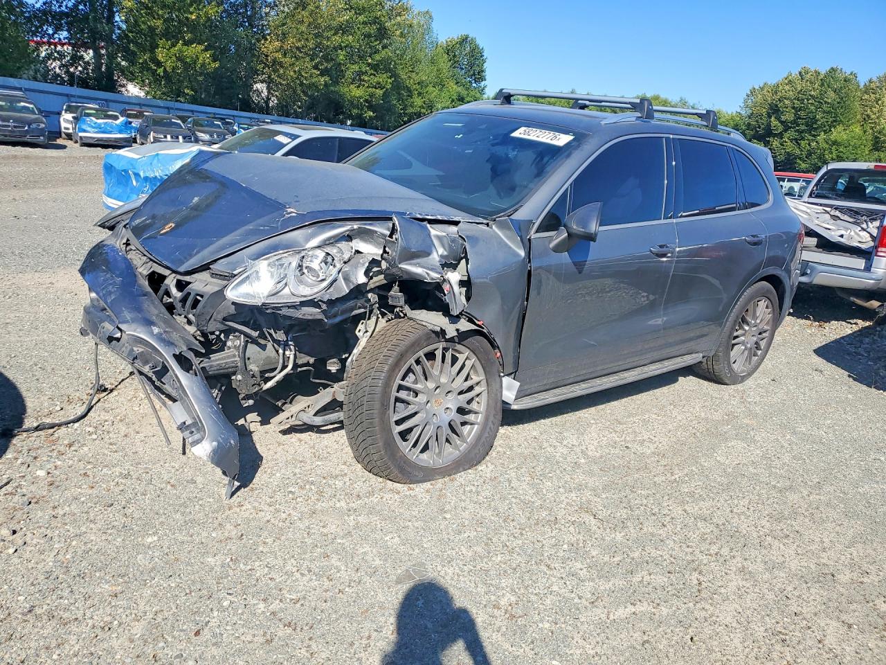 2014 Porsche Cayenne, VIN WP1AA2A21ELA94732 — Front end