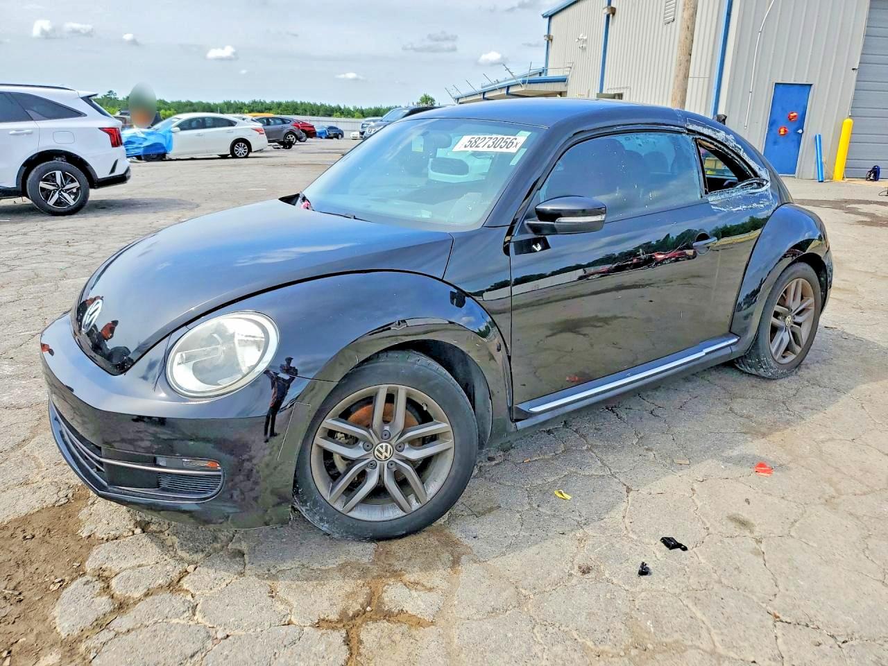2014 Volkswagen Beetle 2.5L, VIN 3VWJX7AT7EM631685 — Minor dents and scratches