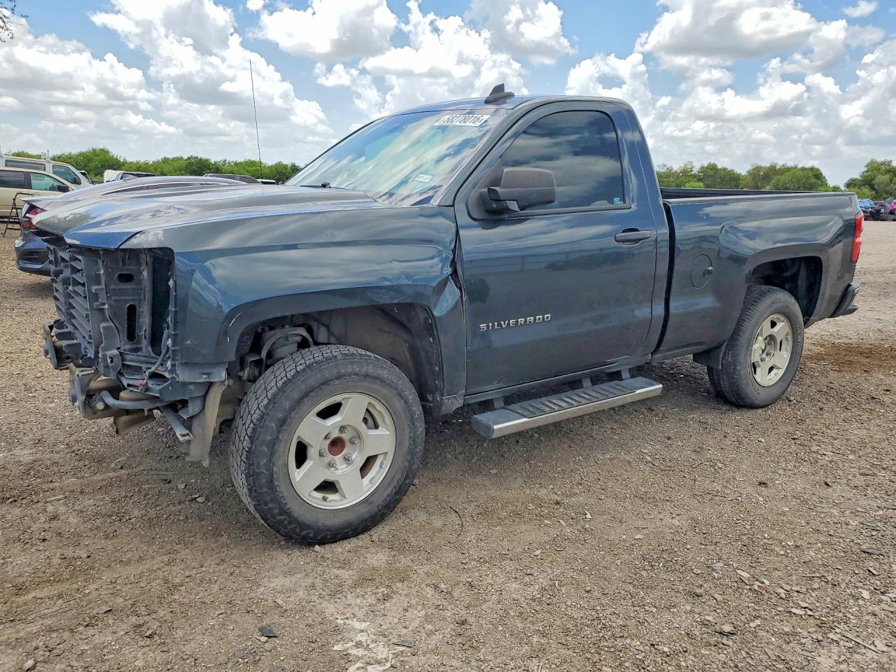 2018 Chevrolet Silverado 1500 Work Truck, VIN 1GCNCNEH5JZ269648 — Front end