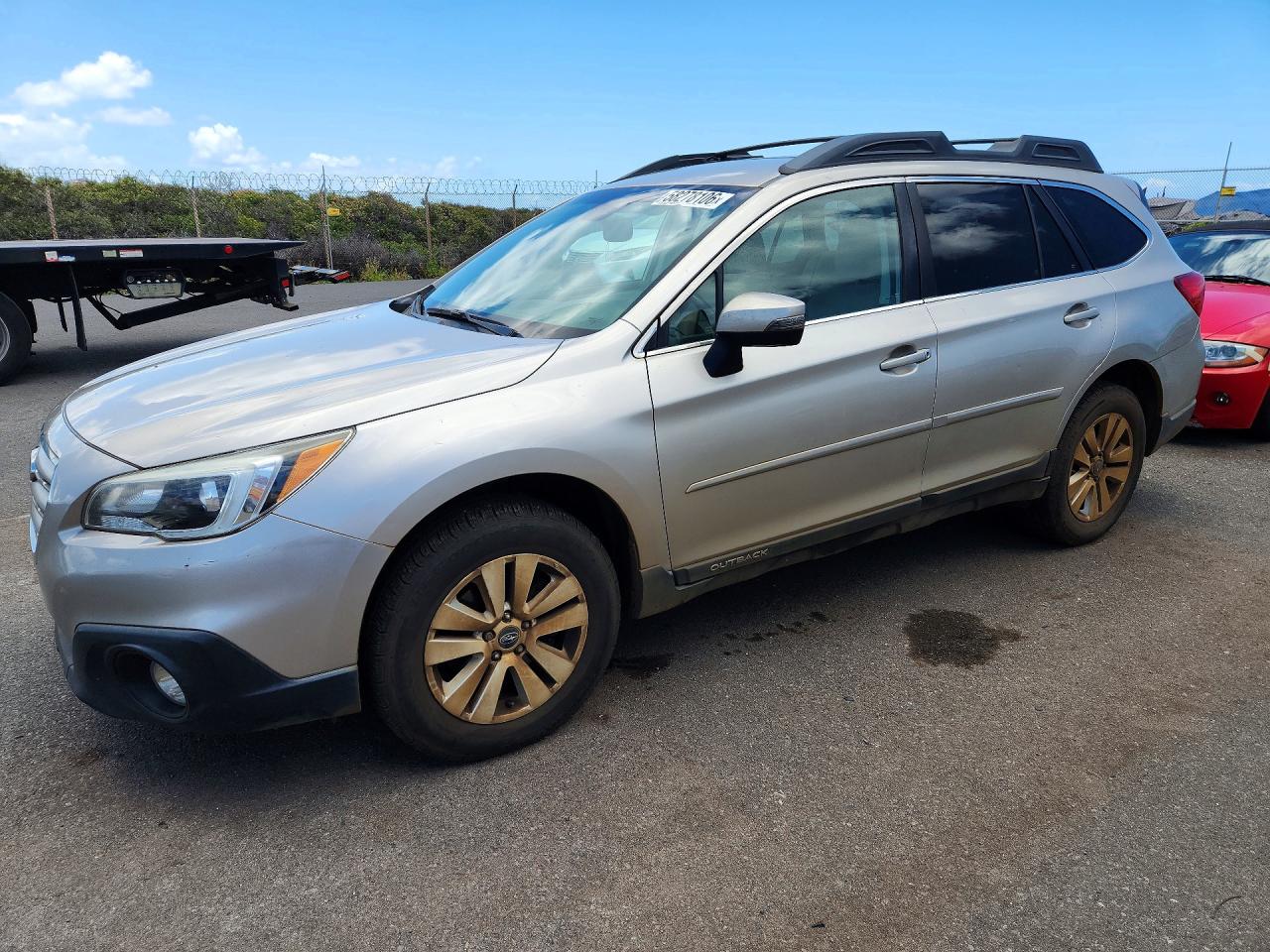 2015 Subaru Outback Premium, VIN 4S4BSAFC7F3341943 — Вода / потоп