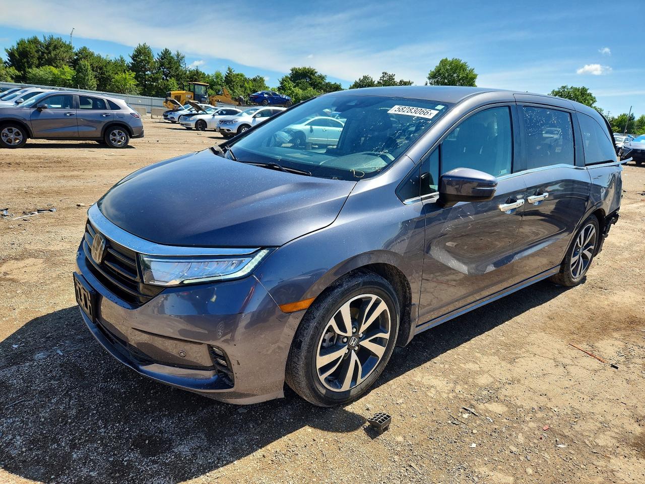 2023 Honda Odyssey Touring, VIN 5FNRL6H84PB058832 — Rear end