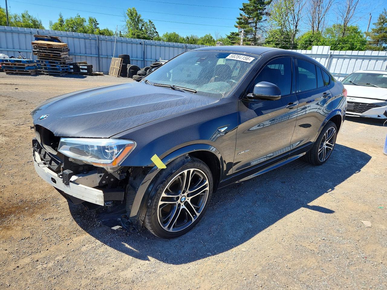 2016 BMW X4 xDrive35i, VIN 5UXXW5C51G0N92017 — Перед