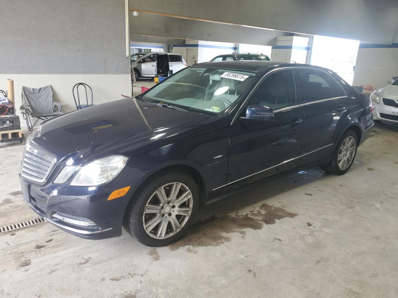 2012 Mercedes-Benz E 350 Luxury, VIN WDDHF2EB7CA650794 — Minor dents and scratches