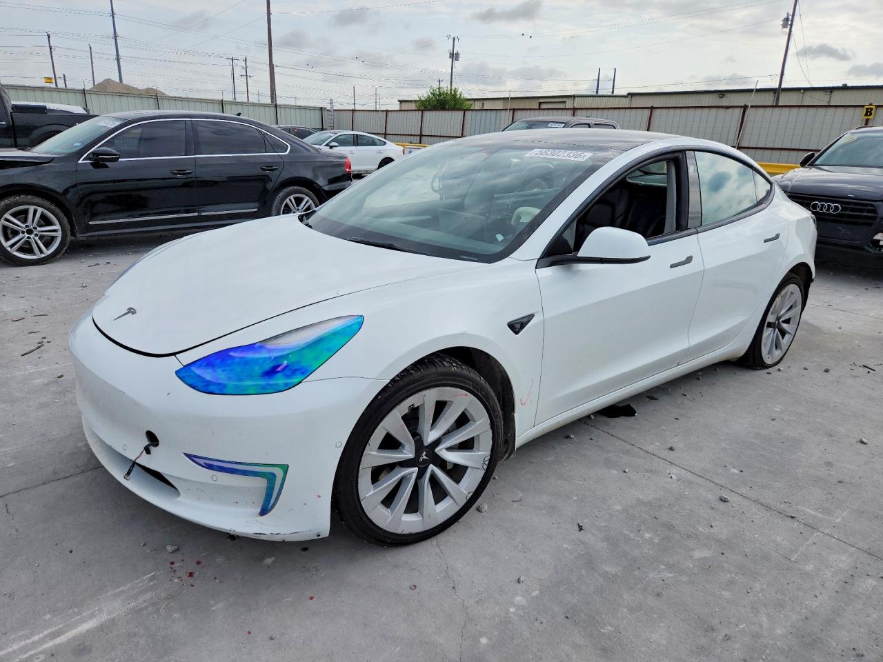 2022 Tesla Model 3, VIN 5YJ3E1EA9NF285537 — Rear end