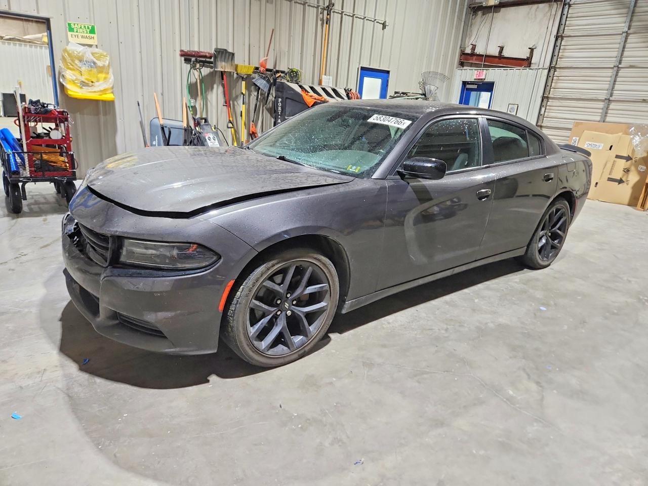 2021 Dodge Charger SXT, VIN 2C3CDXBG1MH636713 — Front end