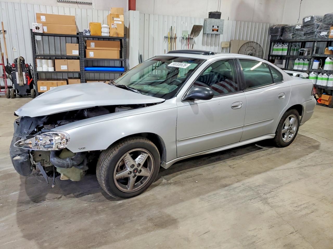 2004 Pontiac Grand Am SE1, VIN 1G2NF52E34M668470 — Front end