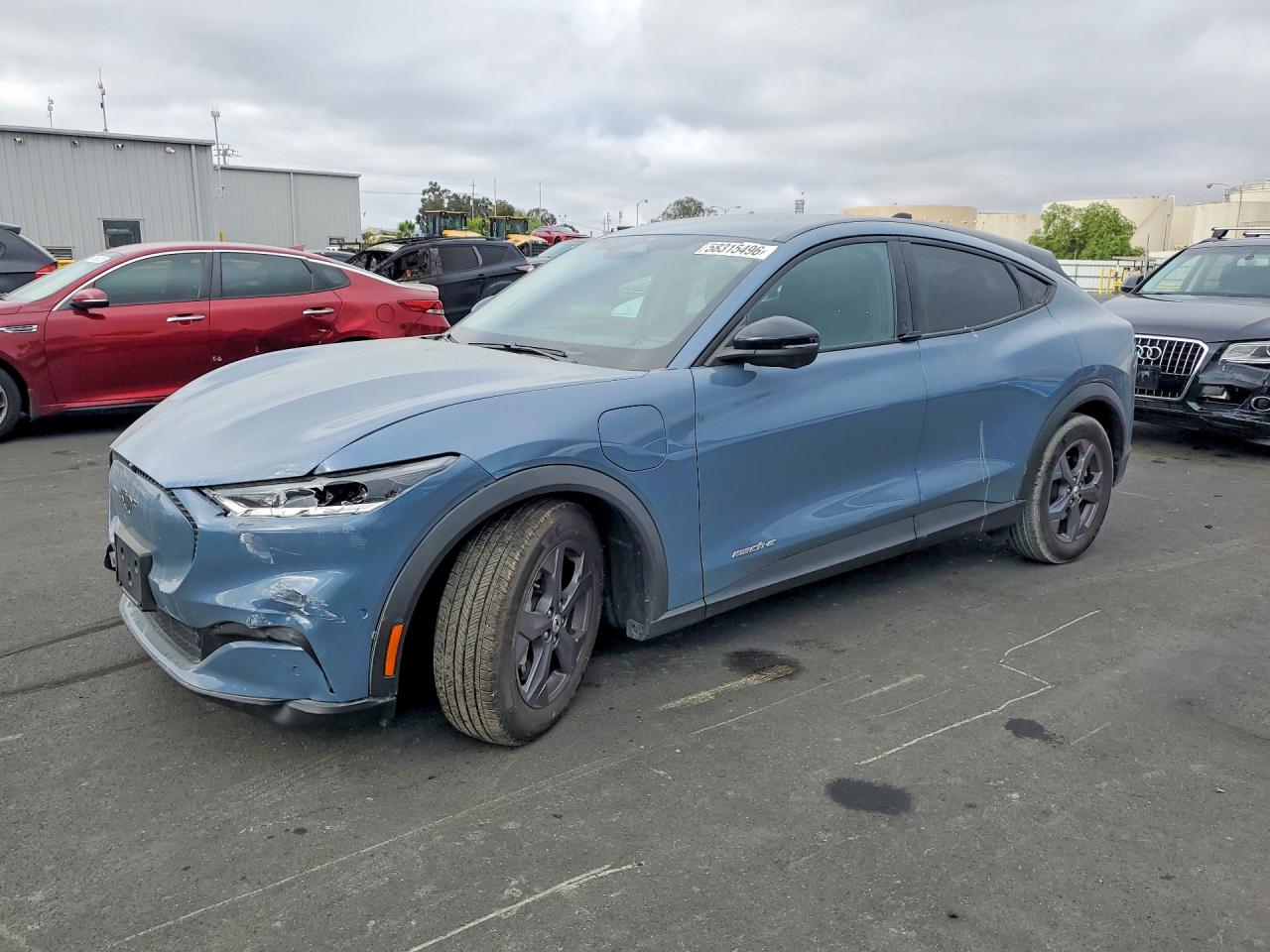 2023 Ford Mustang Mach-E Select, VIN 3FMTK1R47PMA64879 — Front end