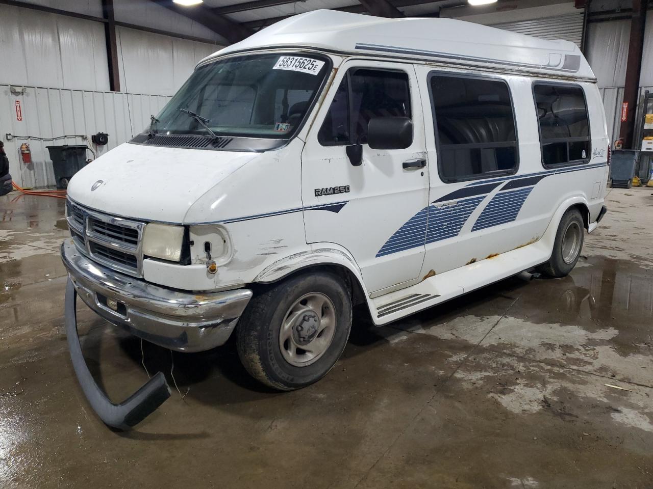 1994 Dodge Cargo, VIN 2B6HB21Y4RK107078 — Side