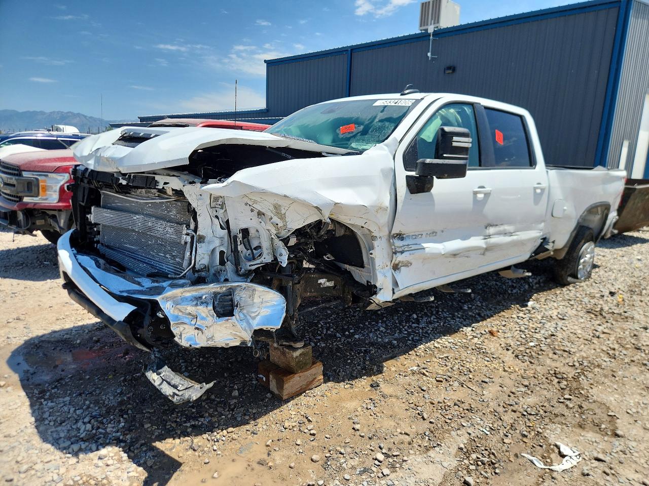 2026 Chevrolet Silverado 3500HD LT, VIN 1GC4KTEY9TF266842 — Front end