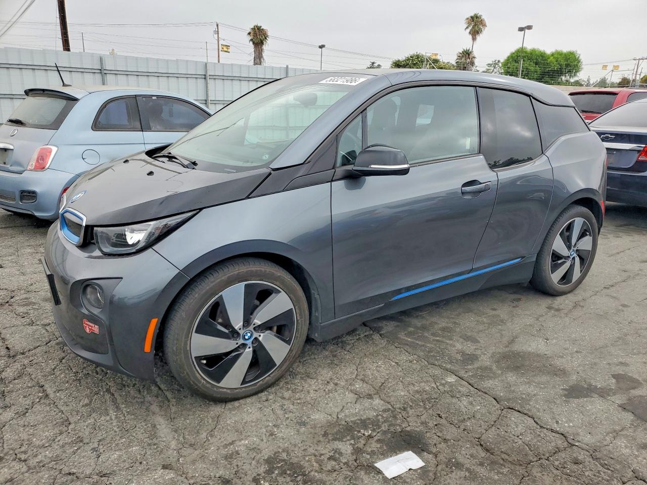 2016 BMW i3, VIN WBY1Z4C51GV507350 — Днище