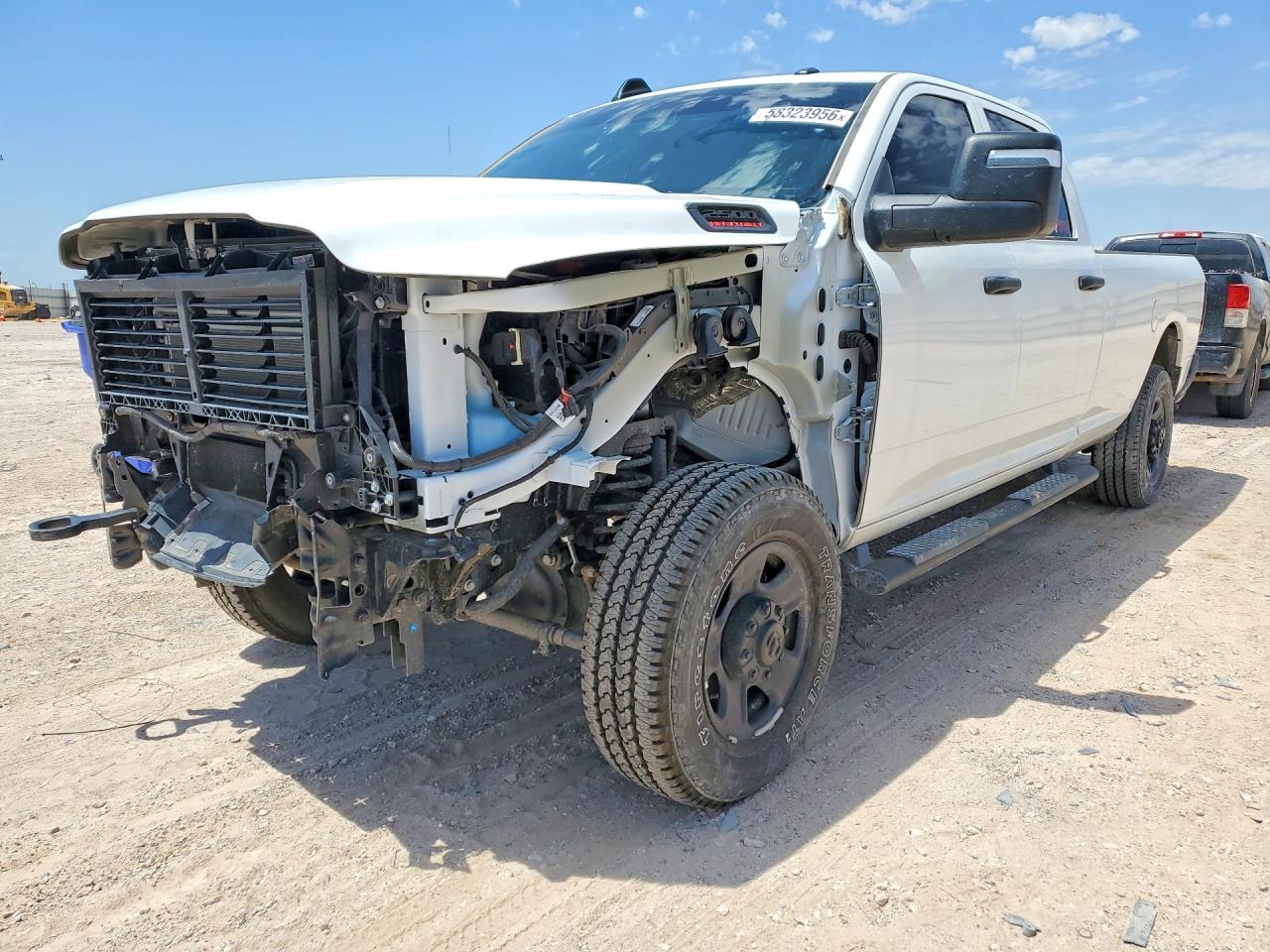 2026 Ram 2500 Tradesman, VIN 3C6UR5HJXTG225941 — Front end
