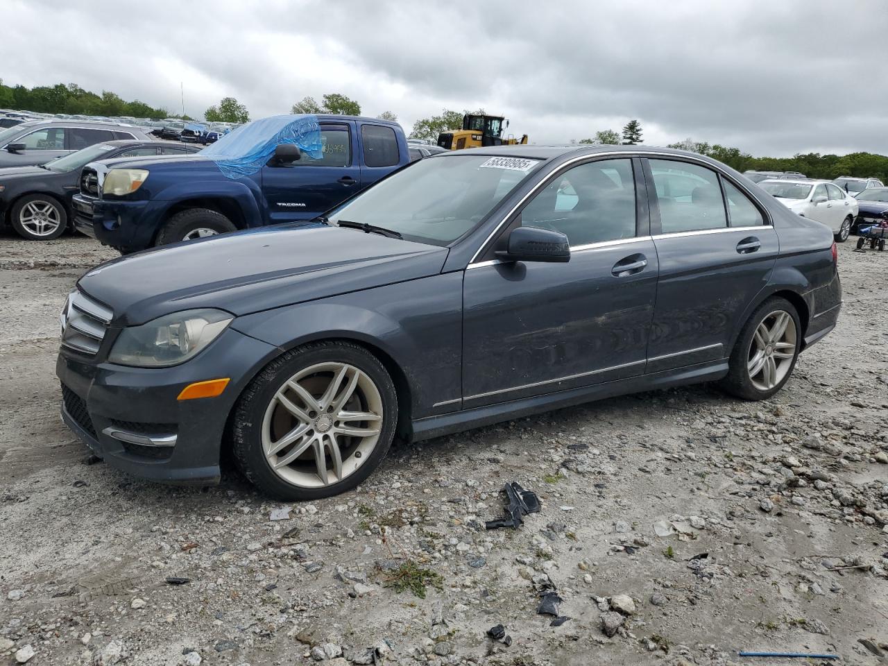 2013 Mercedes-Benz C 300 Sport, VIN WDDGF8AB3DR262341 — Frame damage