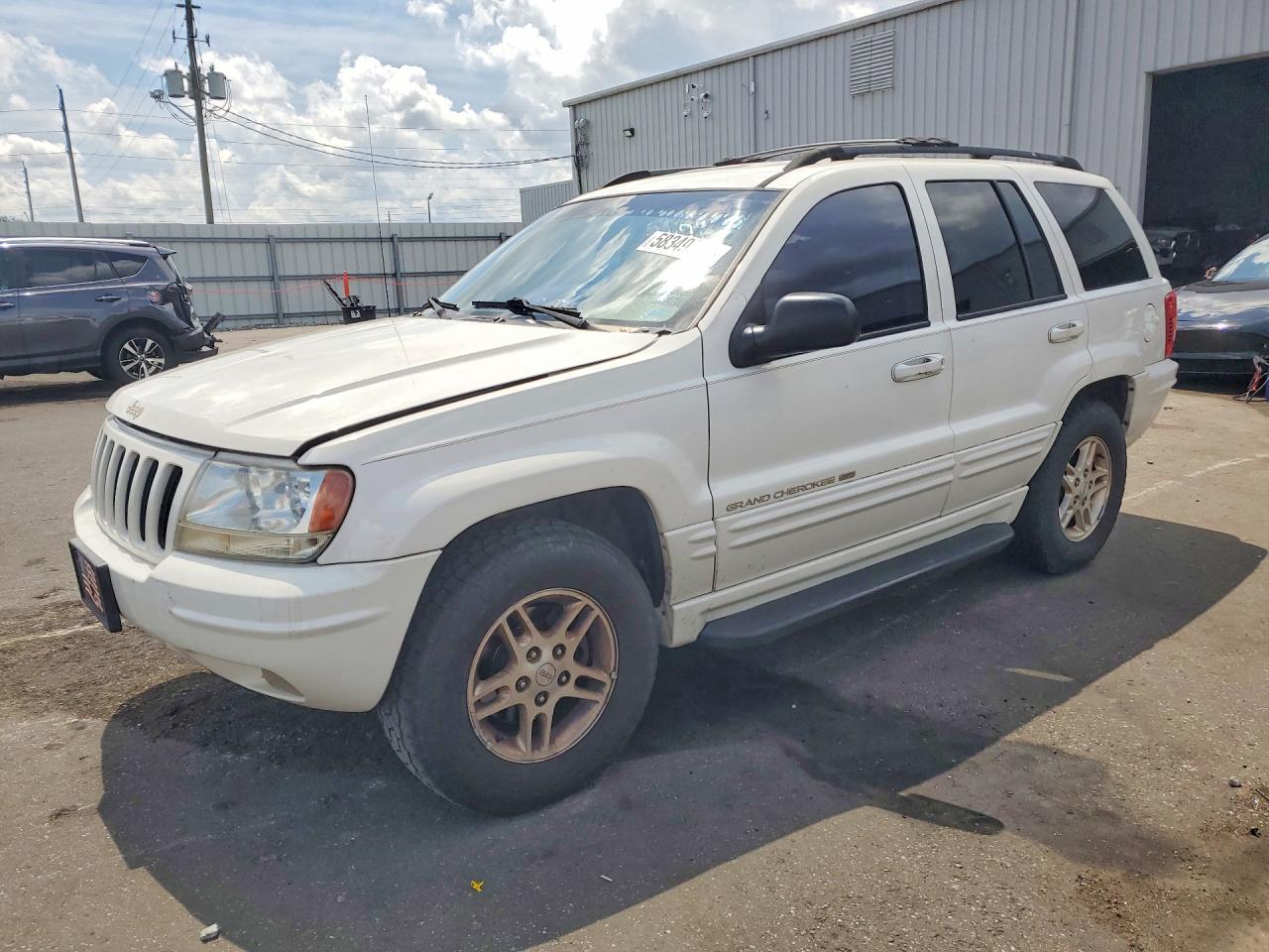 1999 Jeep Grand Cherokee Limited, VIN 1J4G268S5XC663746 — Rear end