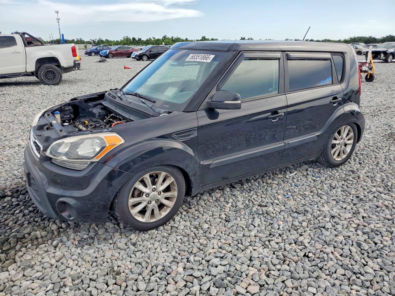 2012 Kia Soul +, VIN KNDJT2A66C7416818 — Перед