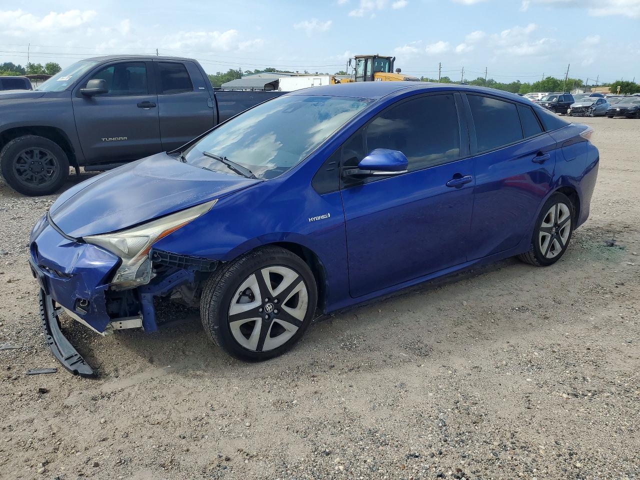 2016 Toyota Prius Four, VIN JTDKARFU9G3519710 — Front end