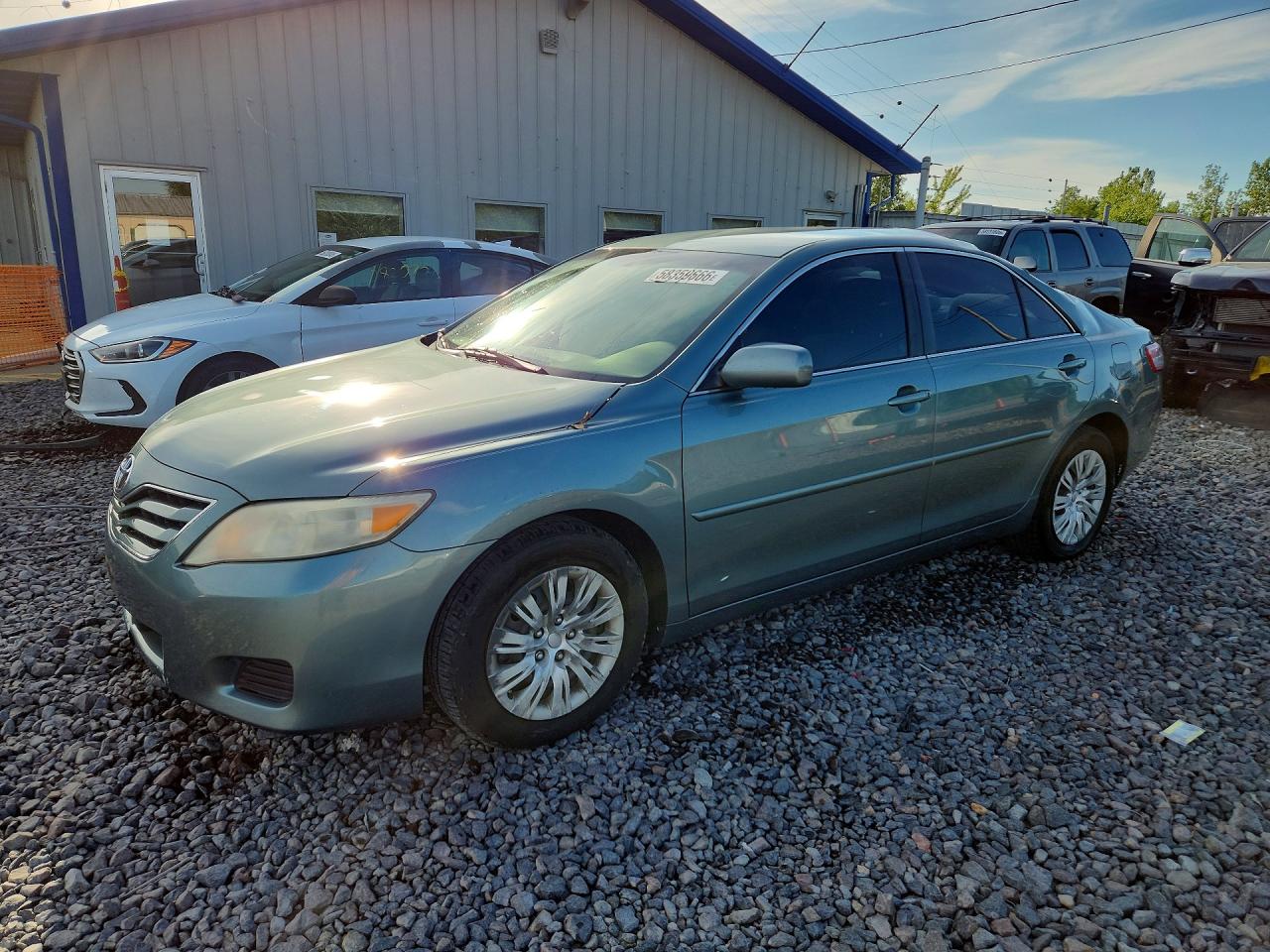 2010 Toyota Camry LE, VIN 4T4BF3EK3AR055119 — Град
