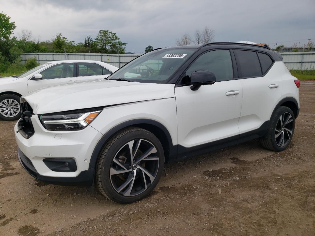 2021 Volvo XC40 R-Design, VIN YV4162UM0M2589490 — Frame damage