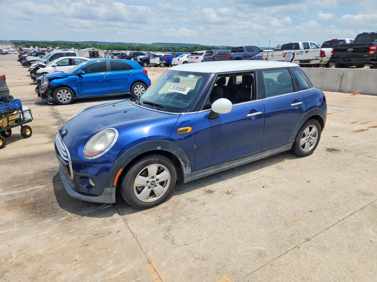 2015 MINI Hardtop 4 Door, VIN WMWXS5C50FT830950 — Water / flood