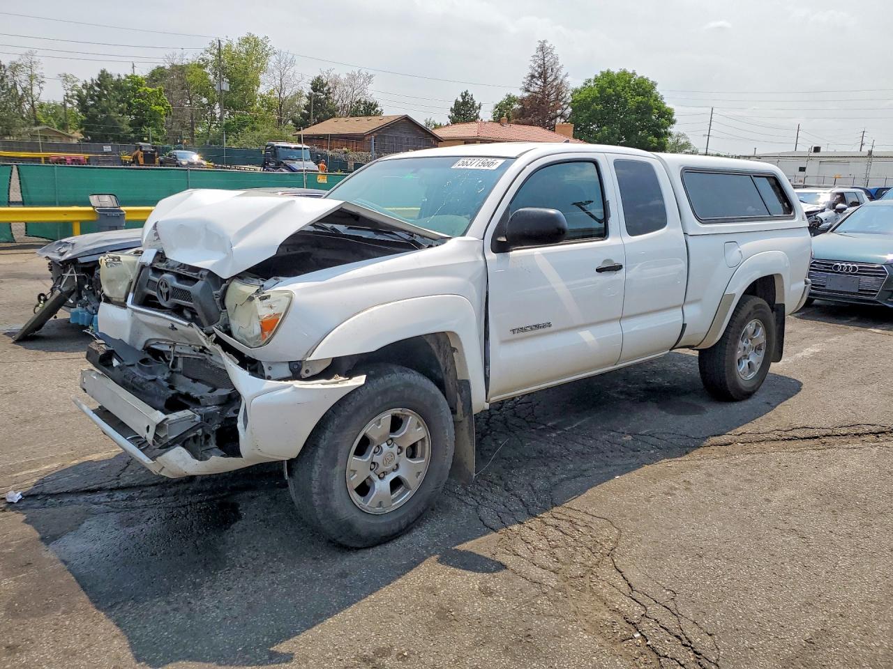2014 Toyota Tacoma, VIN 5TFUX4EN0EX026718 — Front end