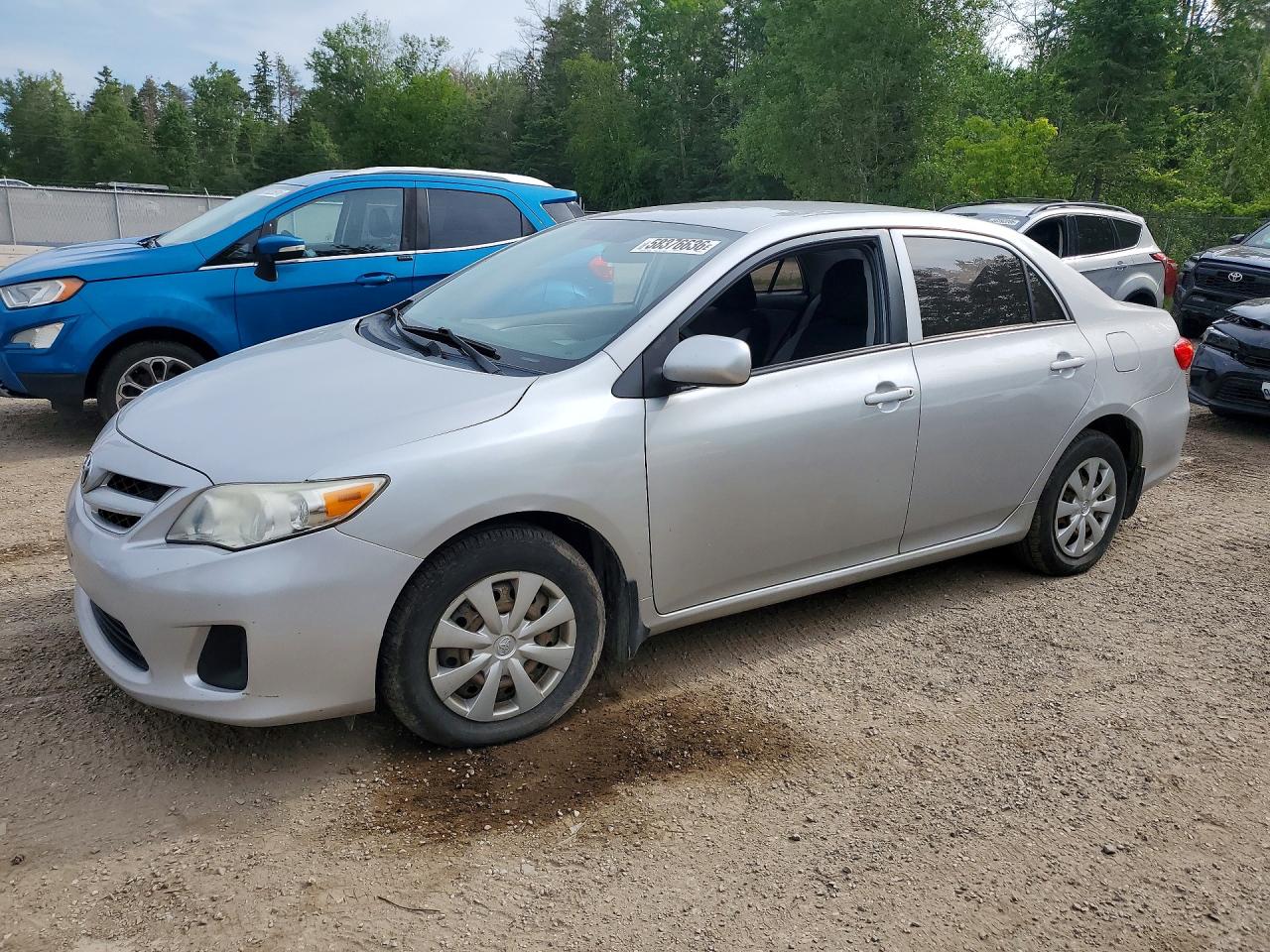 2011 Toyota Corolla LE, VIN 2T1BU4EE0BC628481 — Side
