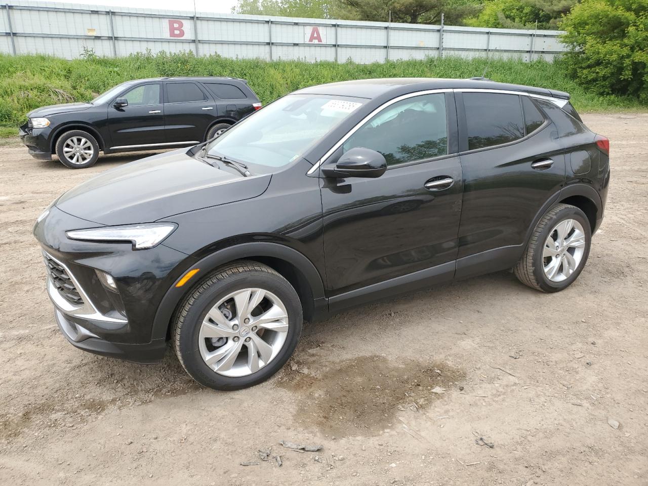2025 Buick Encore GX Preferred, VIN KL4AMBSP8SB071401 — Бок