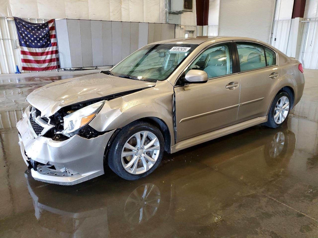 2014 Subaru Legacy Premium, VIN 4S3BMCC65E3035301 — Перед