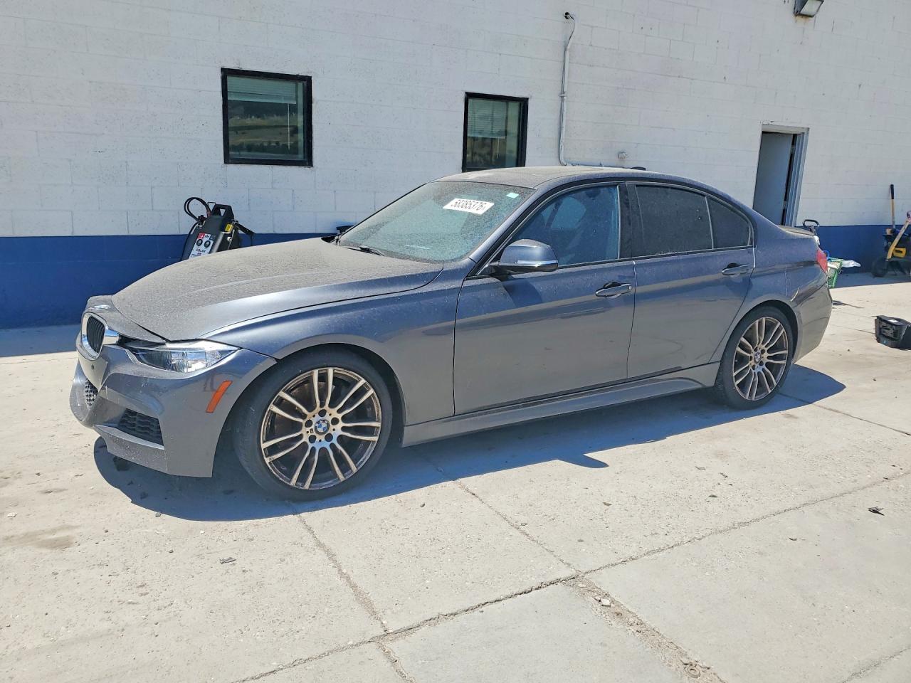 2013 BMW 3 Series 335i, VIN WBA3A9G59DNP37686 — Front end