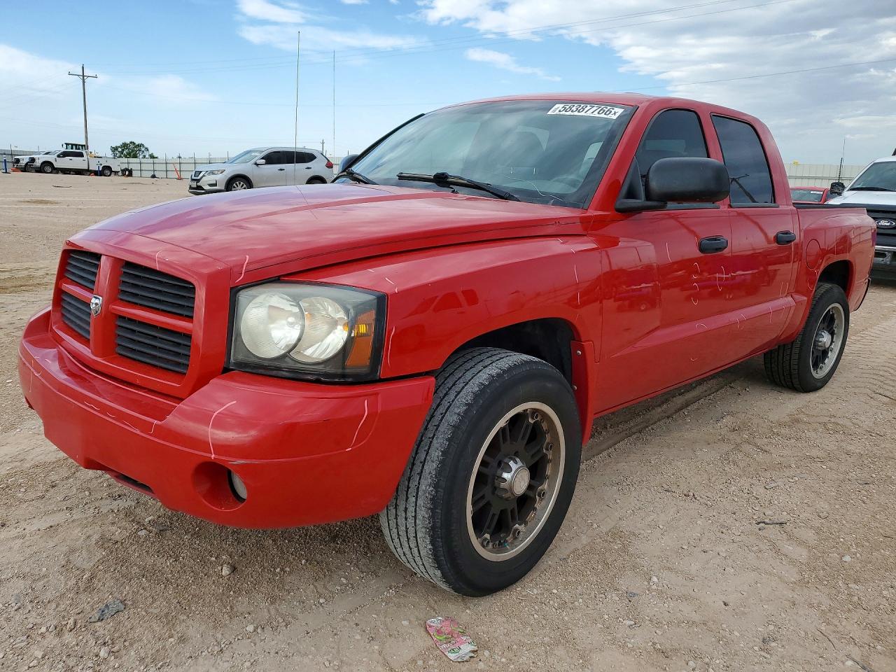 2007 Dodge Dakota SLT, VIN 1D7HW48P57S268007 — Бок