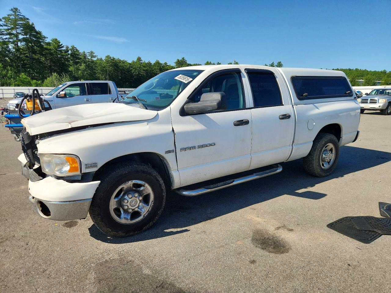 2005 Dodge 2500 SLT, VIN 3D7KR28D55G714040 — Перед