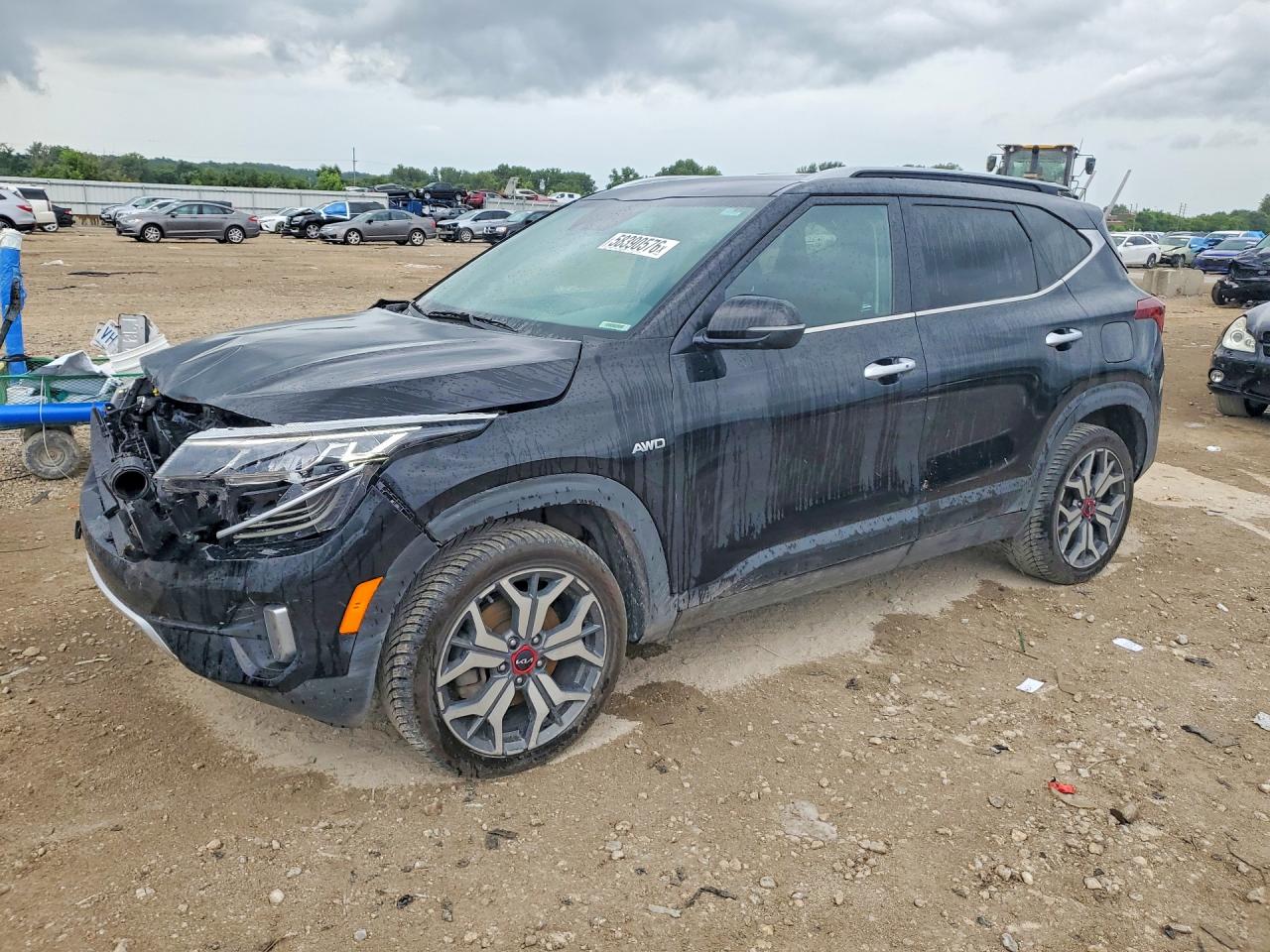 2022 Kia Seltos SX, VIN KNDETCA27N7342834 — Front end
