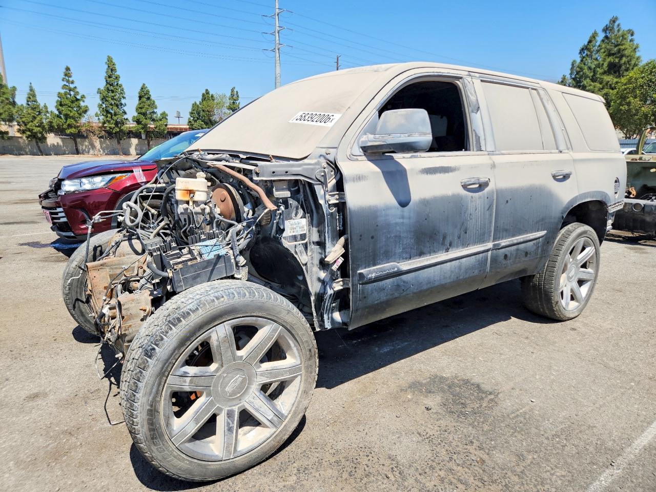 2017 Cadillac Escalade Luxury, VIN 1GYS4BKJ3HR199402 — Stripped