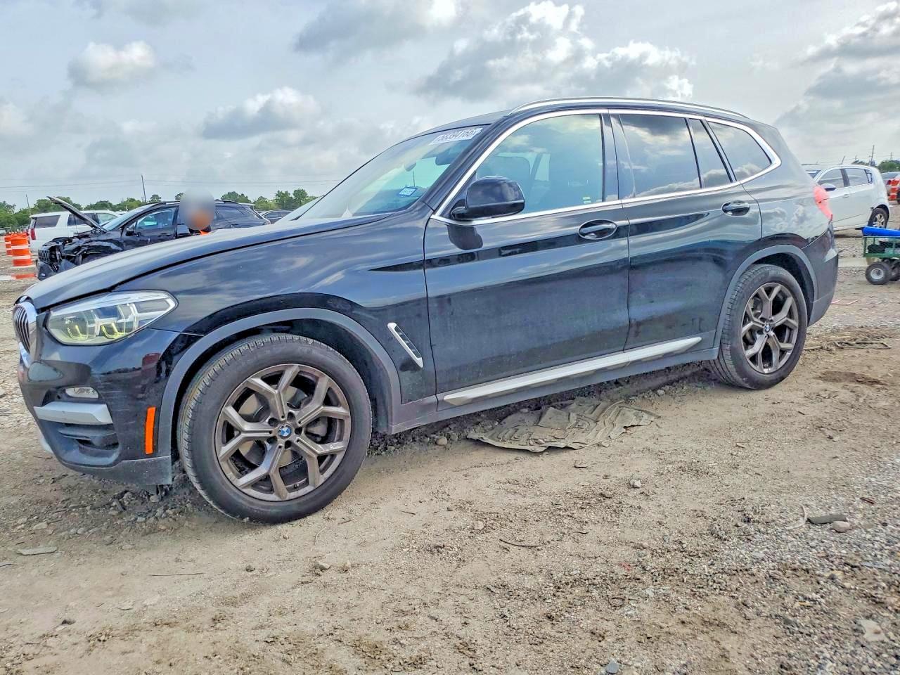 2021 BMW X3 sDrive30i, VIN 5UXTY3C01M9F84219 — Front end