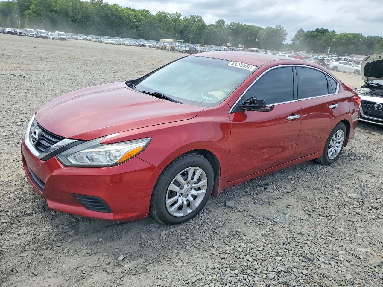 2017 Nissan Altima SR, VIN 1N4AL3AP1HN309893 — Minor dents and scratches