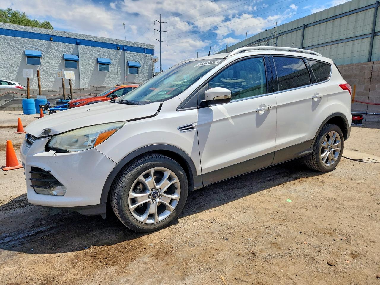 2016 Ford Escape Titanium, VIN 1FMCU0JX0GUC81292 — Front end