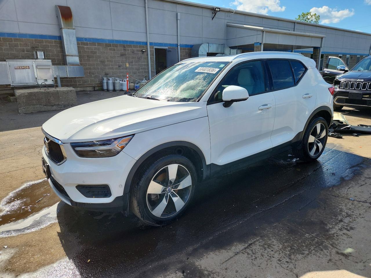 2019 Volvo XC40 Momentum, VIN YV4162XZ3K2014319 — Water / flood