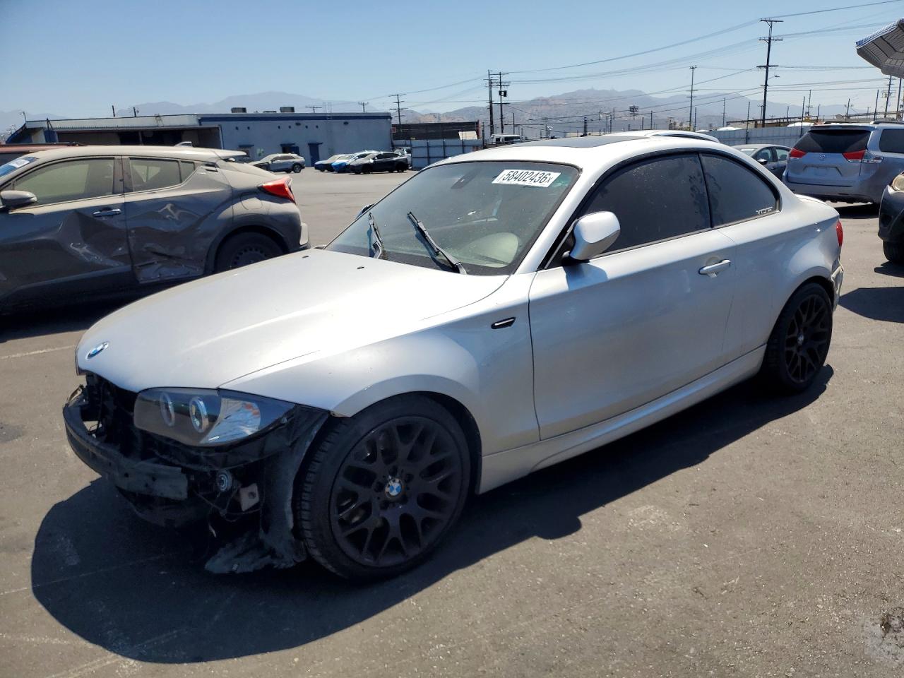 2011 BMW 1 Series 135i, VIN WBAUC9C55BVM10526 — Front end