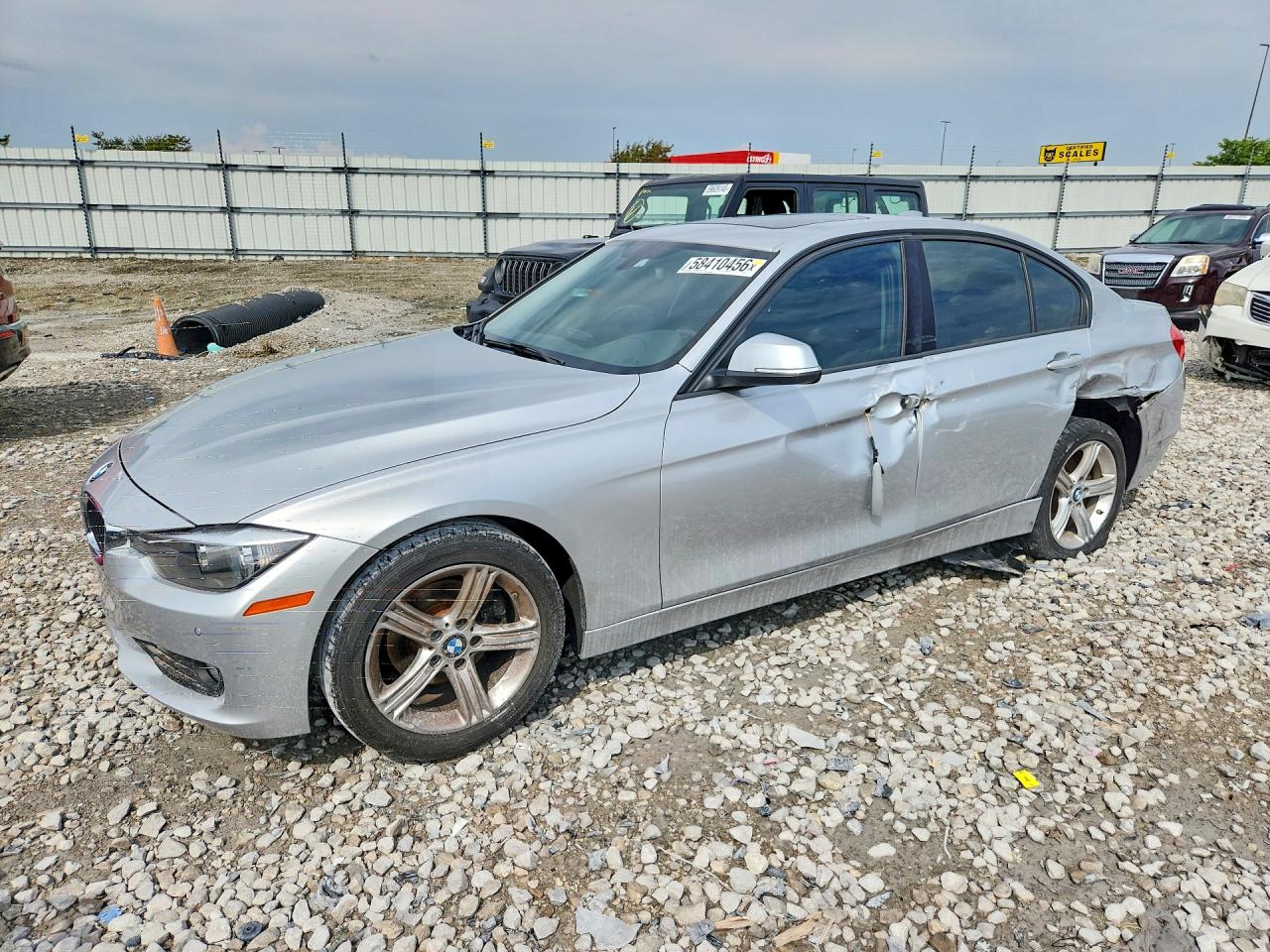 2015 BMW 3 Series 320i, VIN WBA3B1G59FNT07612 — Side