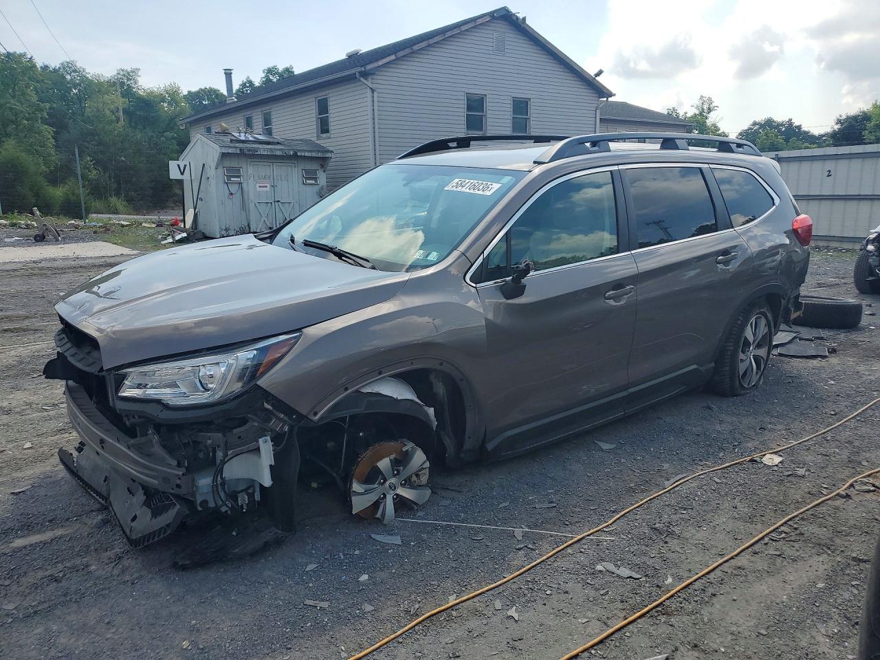 2021 Subaru Ascent Premium, VIN 4S4WMACD7M3402911 — Front end
